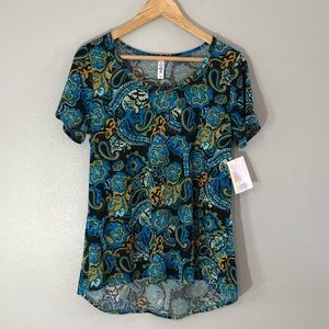 LuLaRoe💰price drop💰 Medium Classic T - NWT